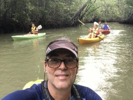 9CC886B7-0B29-4092-BFEF-513DE9245434