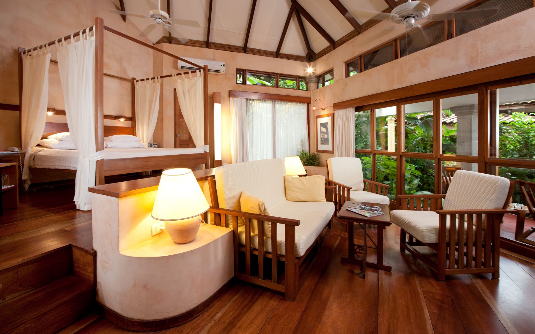 Bungalow inside